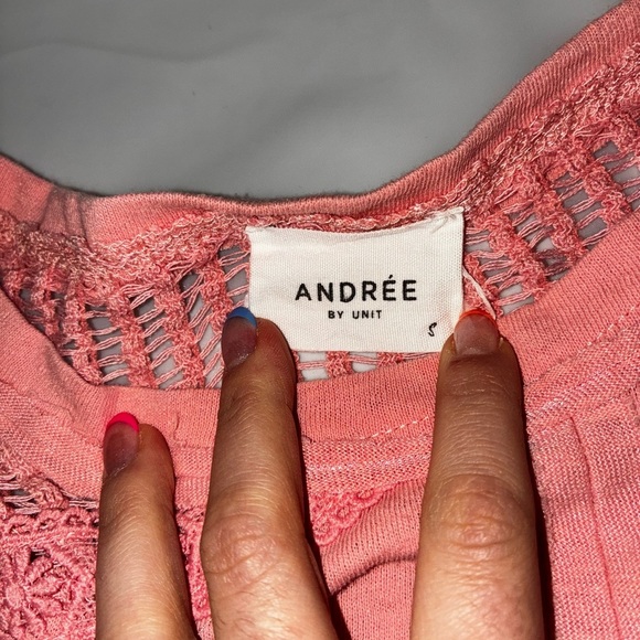 2/$35 Andree by Unit Oversized S Blouse Crop Embroidered Boxy Coastal Lagenlook - Picture 5 of 8